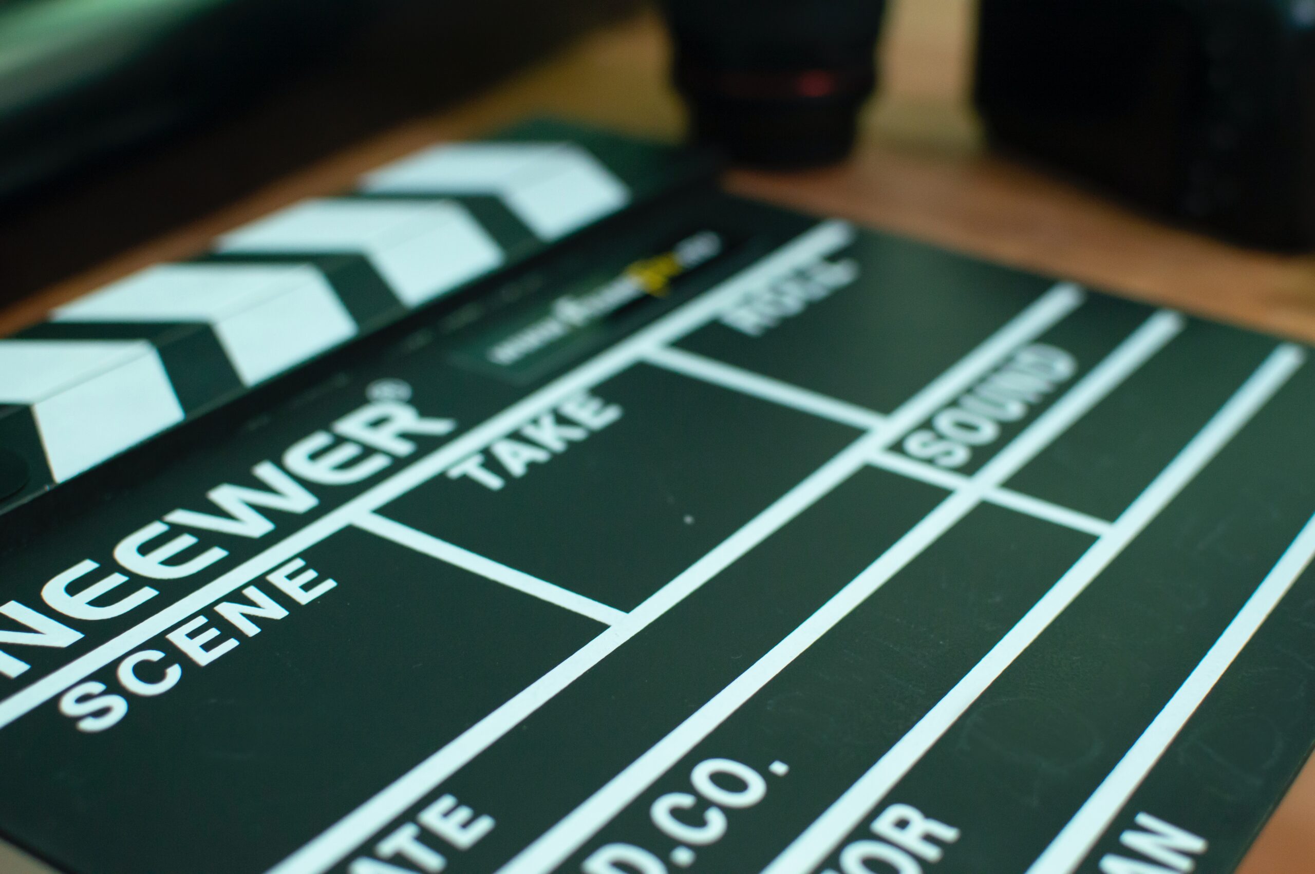 Produzione video: promuovere l’azienda con un filmato | Grande Stagione ...